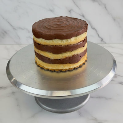 vanilla cake with chocolate icing